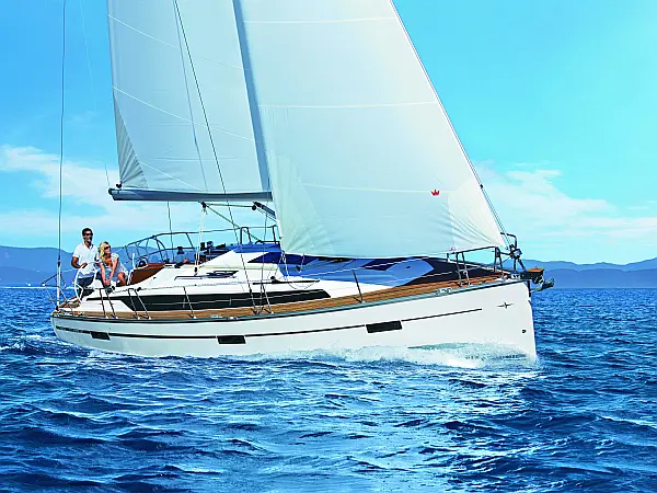 BAREBOAT CHARTERS | UNFILTERED FREEDOM